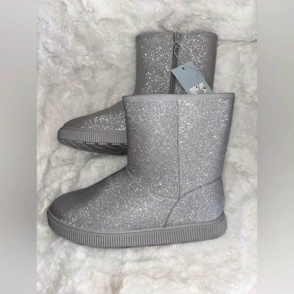 CAT & JACK Silver Glitter Bling Fur Lined Girls Boots NWTs -DIFFERENT SIZES - Picture 3 of 13